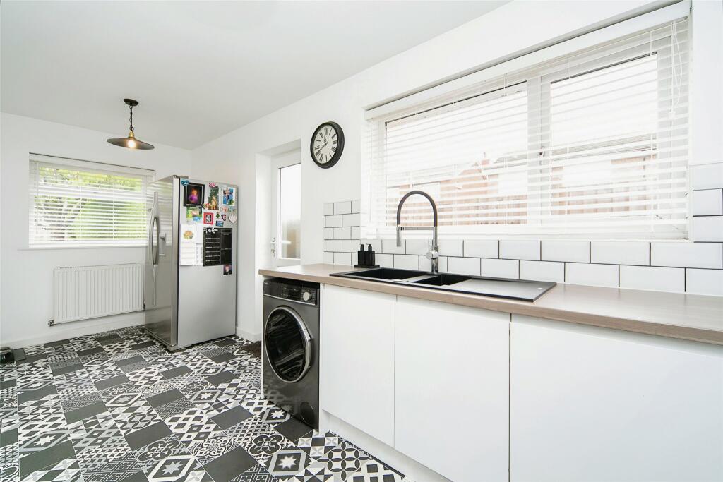 Additional image 3 of Cawood Close, Little Sutton, Ellesmere Port, Cheshire, CH66