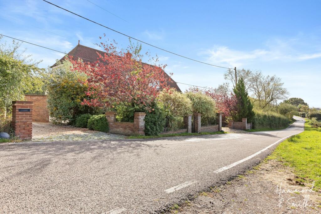 Additional image 16 of Mount End, Theydon Mount, CM16