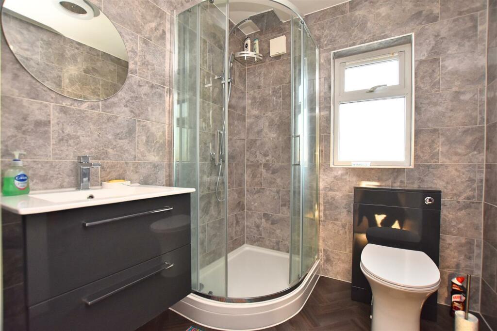 Additional image 10 of Holkham Avenue, South Woodham Ferrers