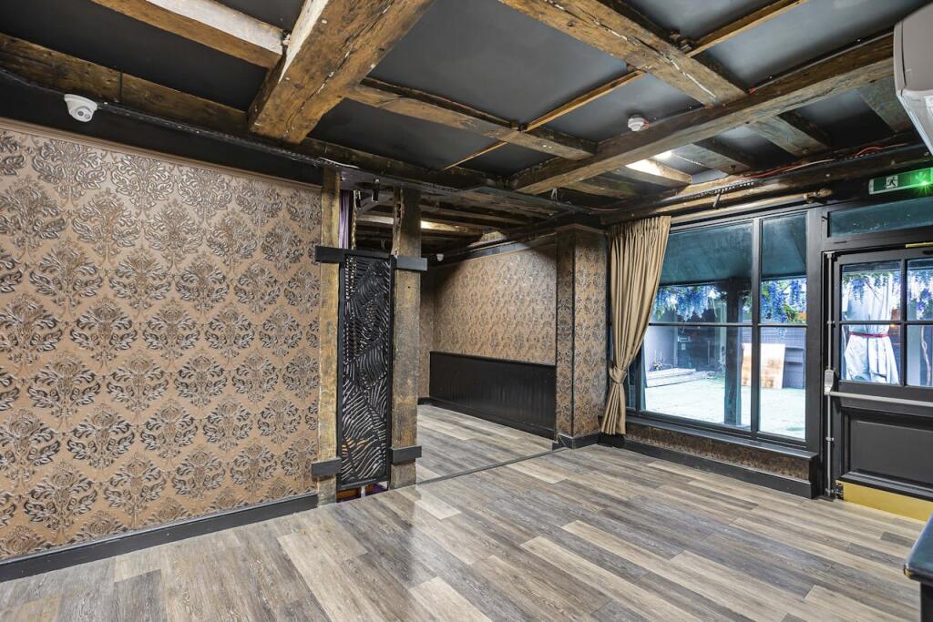 Additional image 39 of The Sugar Hut, 93-95 High Street, Brentwood, CM14 4RR