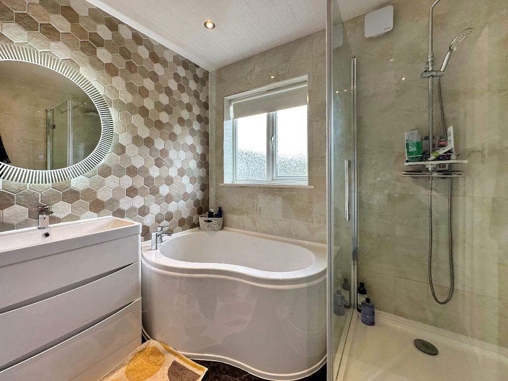 Additional image 20 of Purley Oaks Road, Sanderstead, Surrey, CR2 0NP