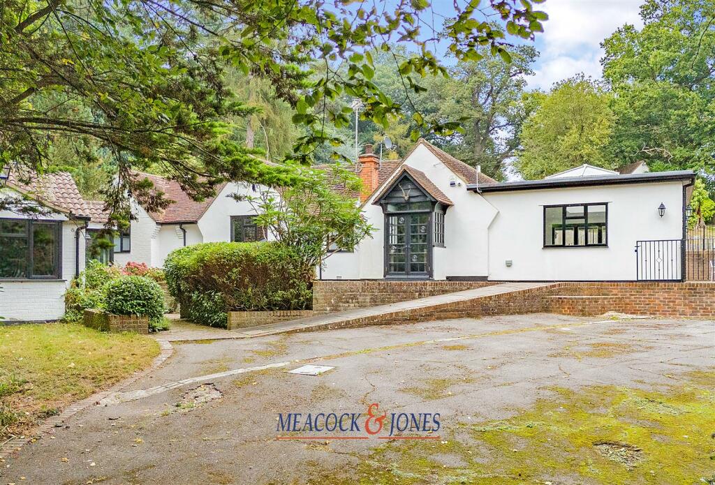 Additional image 37 of Weald Road, South Weald, Brentwood