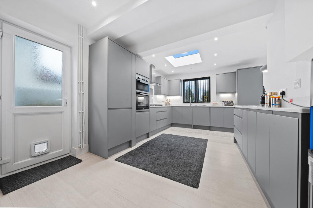 Additional image 7 of Oakley Avenue, Beddington