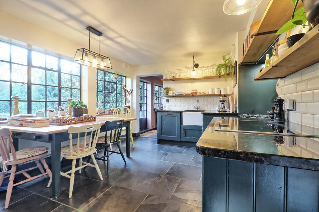 Additional image 36 of High Street, Thorpe-le-Soken, Clacton-on-sea, CO16 0DY