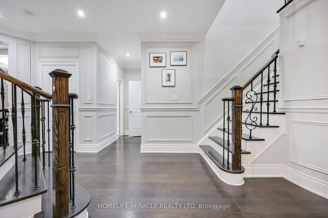 Additional image 8 of 8 Bottlebrush Dr