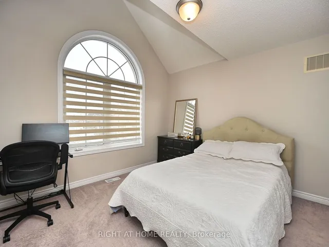 Additional image 21 of 41 Merrybrook Tr