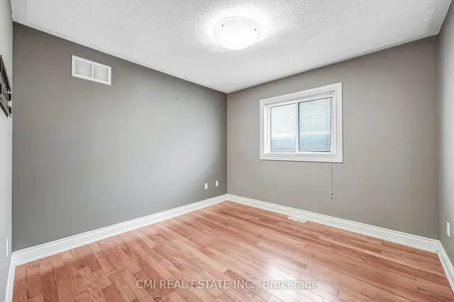 Additional image 27 of 54 Rockstep Crt