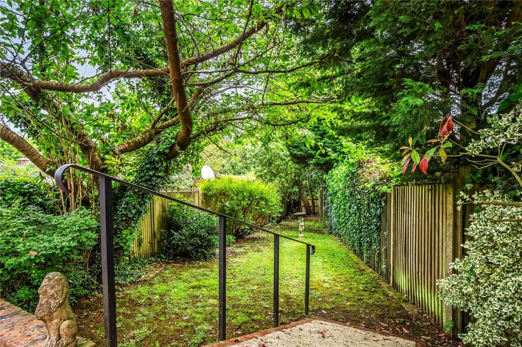 Additional image 15 of Slines Oak Road, Woldingham, Surrey, CR3
