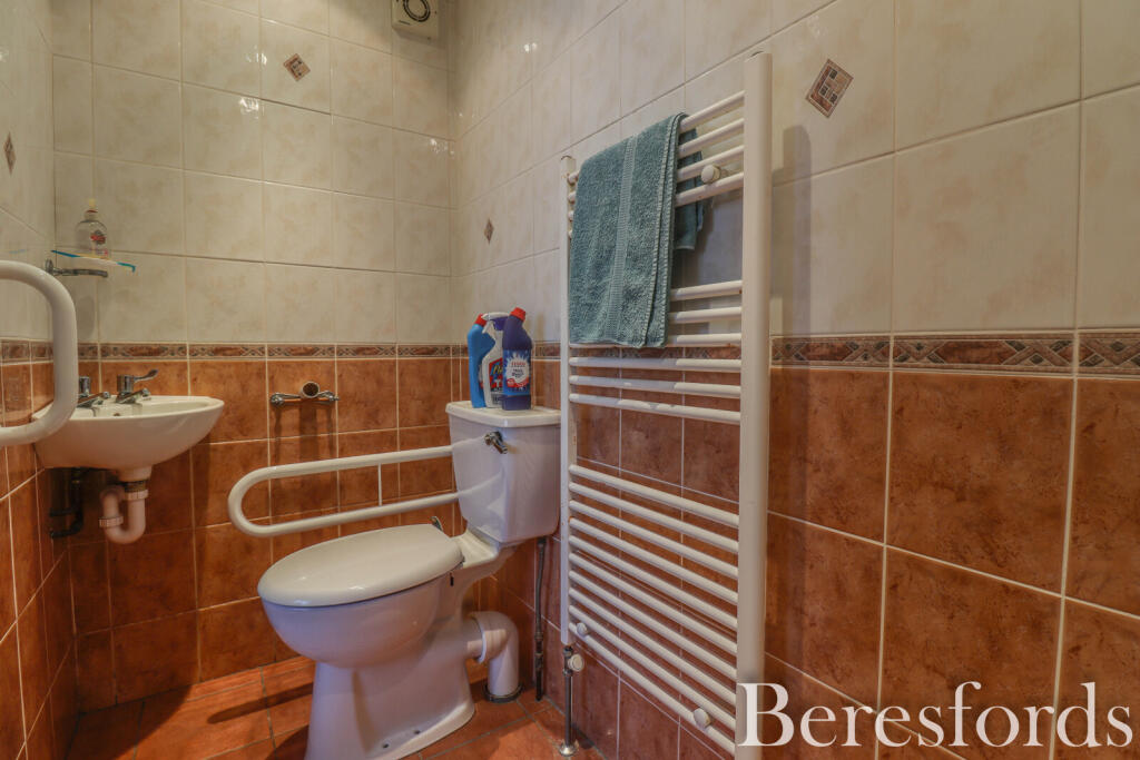 Additional image 8 of Oakroyd Avenue, Dunmow, CM6