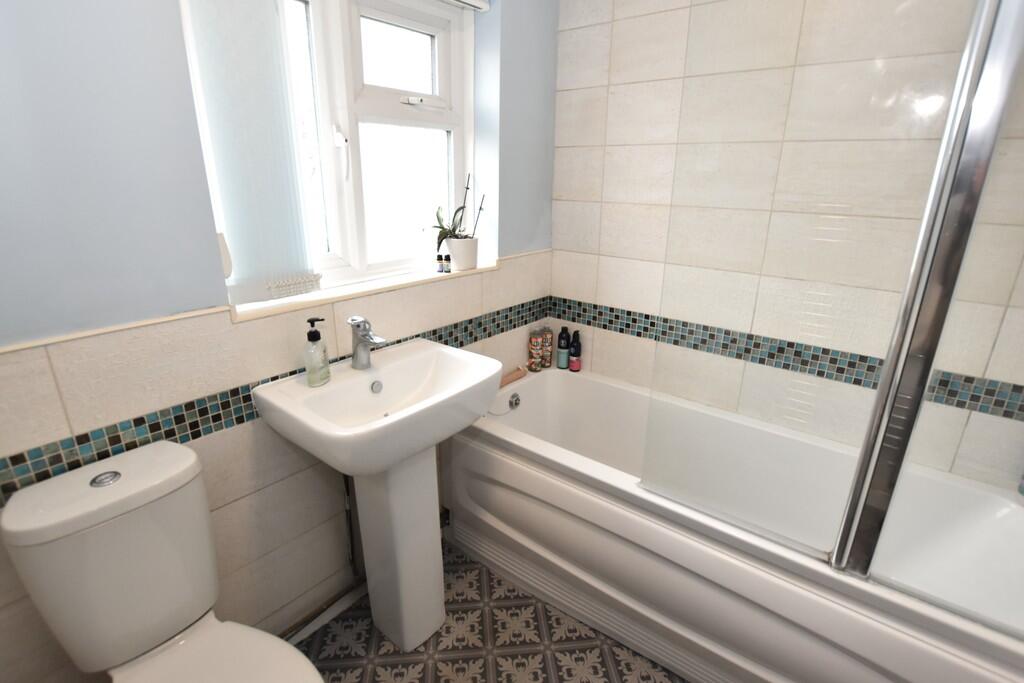 Additional image 14 of Gloucester Avenue, Colchester