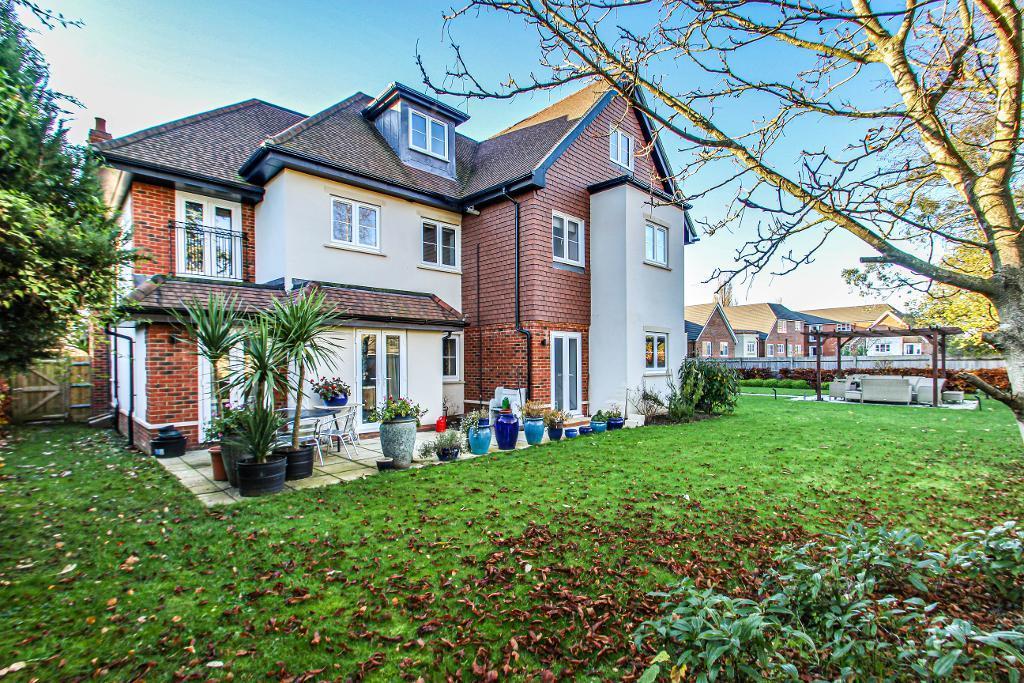 Additional image 23 of Limpsfield Road, Warlingham, Surrey, CR6 9RL