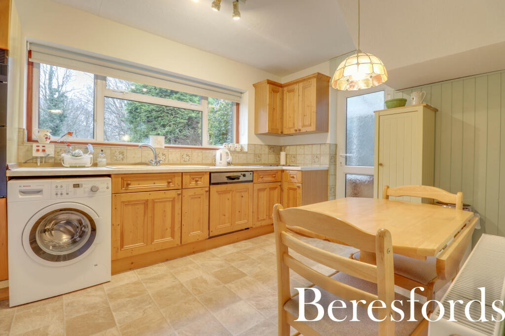 Additional image 7 of Princes Way, Hutton, CM13