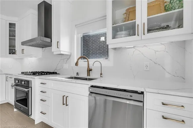 Additional image 15 of 528 Nathalie Cres