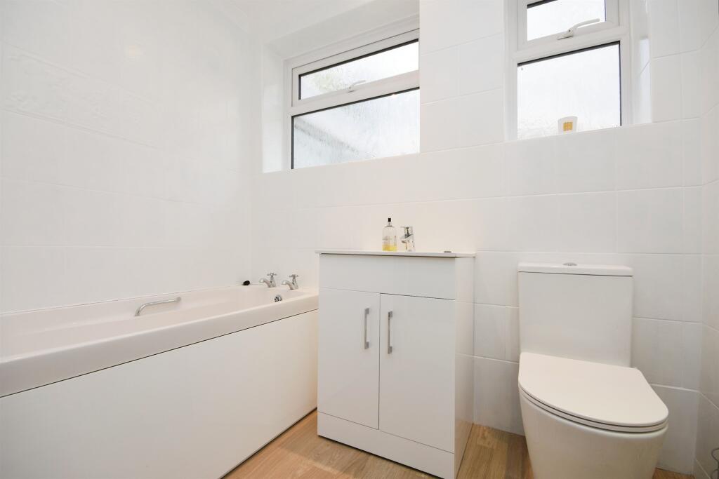 Additional image 9 of Walton Gardens, Hutton, Brentwood