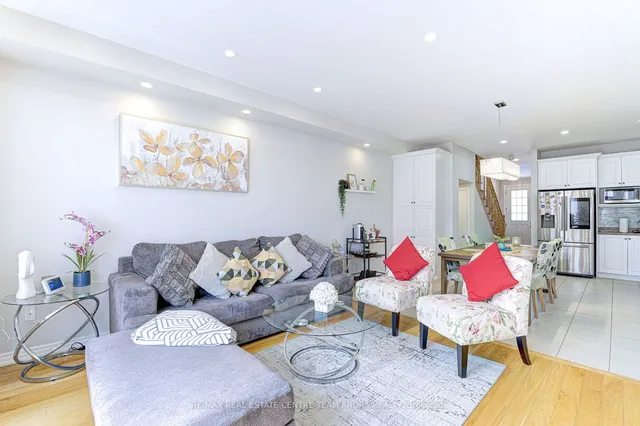 Additional image 9 of 41 Hogan Manor Dr