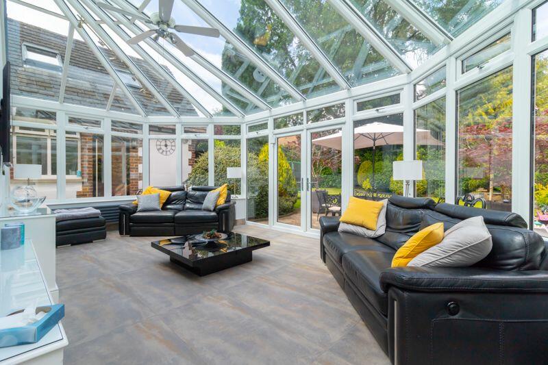 Additional image 30 of Kingswood Way, South Croydon