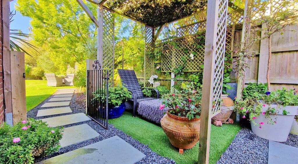 Additional image 26 of Old Parsonage Way, Frinton-On-Sea