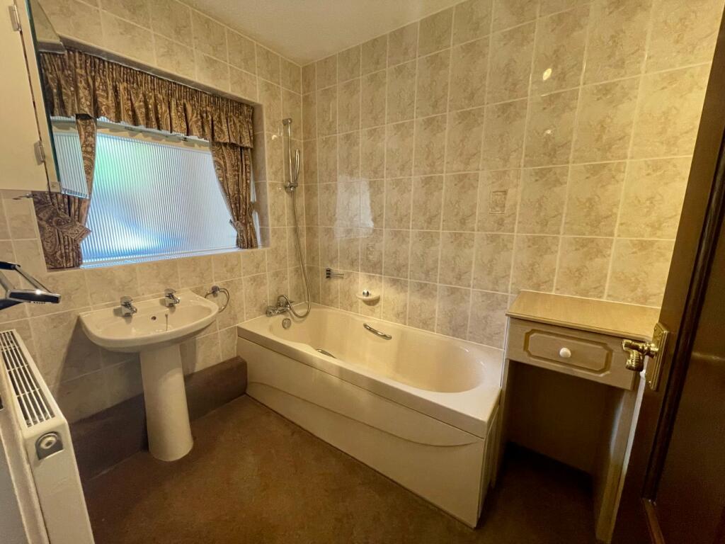 Additional image 13 of Long Meadow, Hutton, Brentwood, CM13