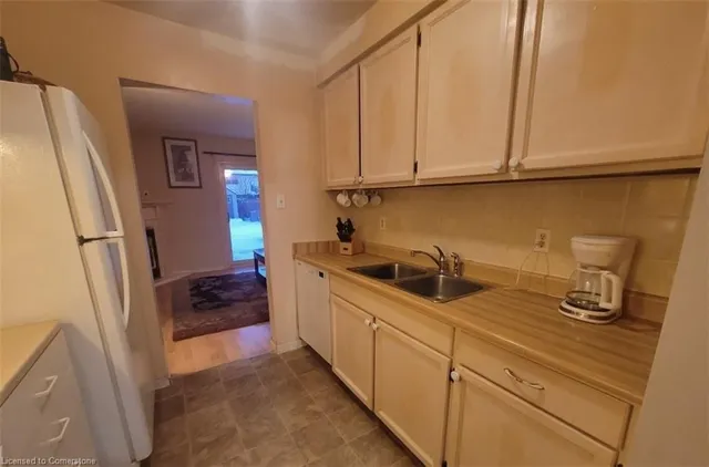 Additional image 7 of 42 Cedarhill Cres