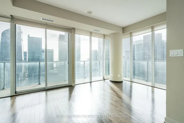 Additional image 7 of 126 Simcoe St Unit 3103