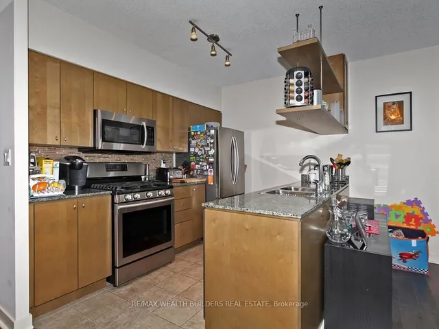 Additional image 8 of 35 Mariner Terr Unit 712