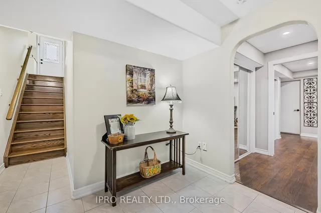 Additional image 26 of 18 Lynnvalley Cres