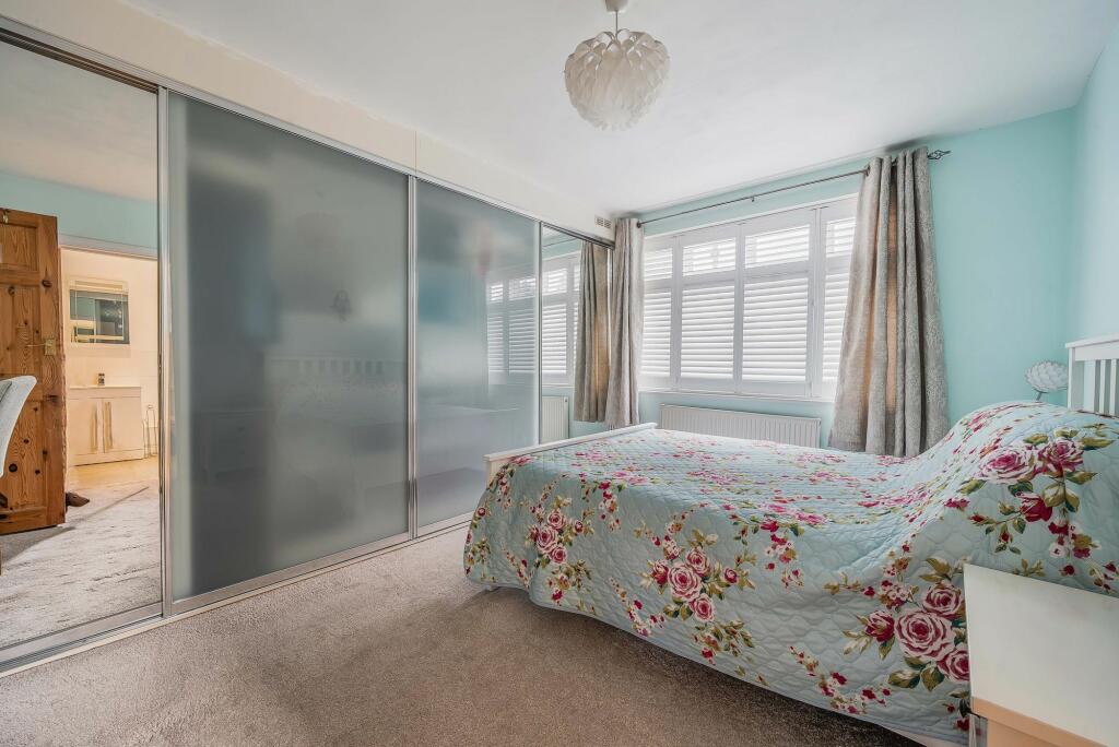 Additional image 13 of Waddington Avenue, Coulsdon, CR5