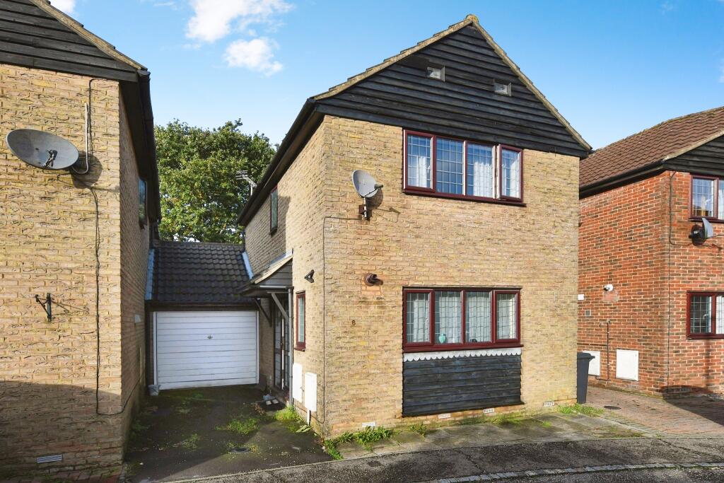 Primary image of Alderbury Lea, Chelmsford, CM3