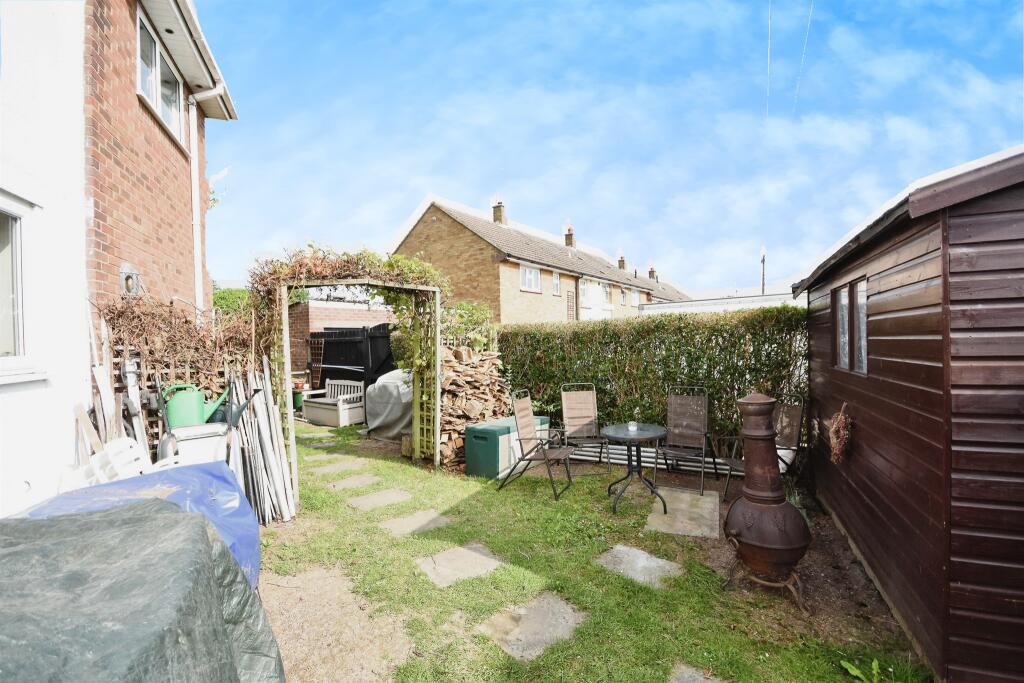 Additional image 15 of Meadgate Avenue, Great Baddow, Chelmsford