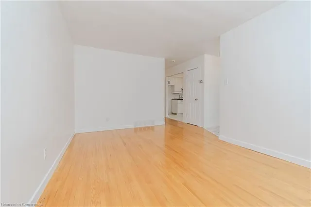 Additional image 9 of 260 Hazelglen Dr