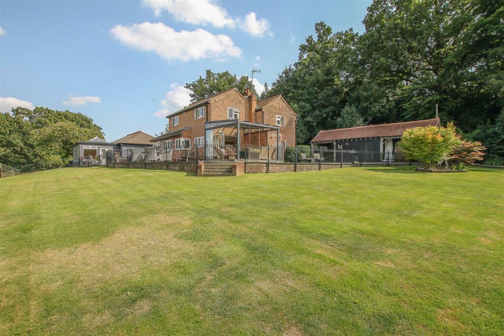 Additional image 50 of ** SIGNATURE HOMES ** Church Road, Kelvedon Hatch, Brentwood