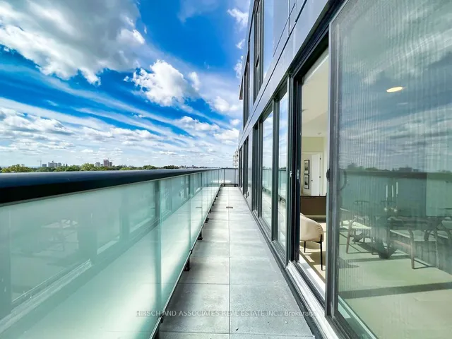 Additional image 33 of 840 St Clair Ave Unit 711