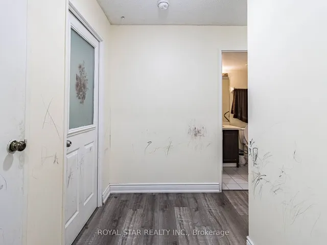 Additional image 21 of 1 Rowntree Rd Unit 209