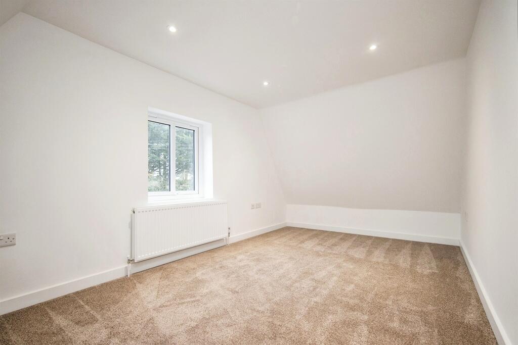 Additional image 10 of Rectory Road, Little Oakley, Harwich