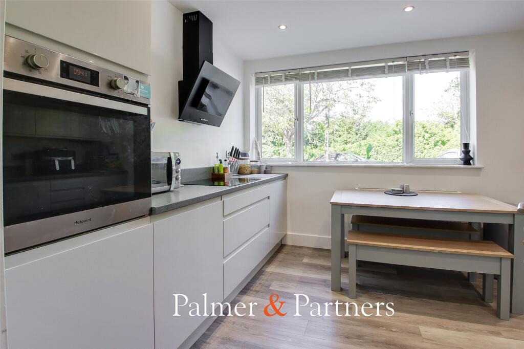 Additional image 18 of Cherry Tree Avenue, Clacton-on-Sea, Essex, CO15