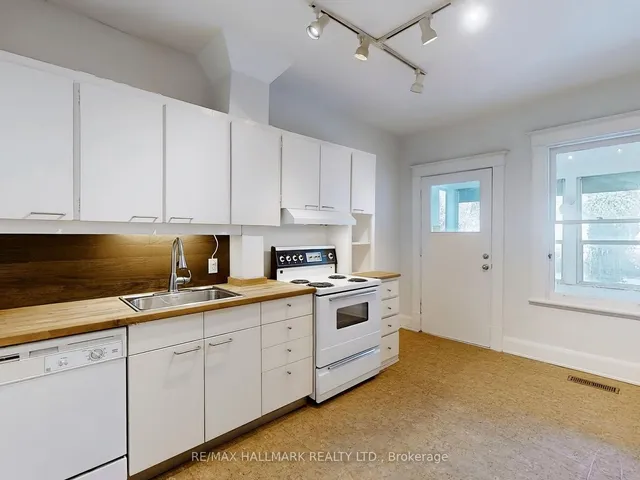 Additional image 12 of 86 Langley Ave