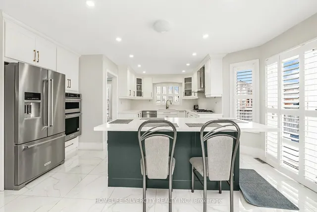 Additional image 11 of 2 Giza Cres