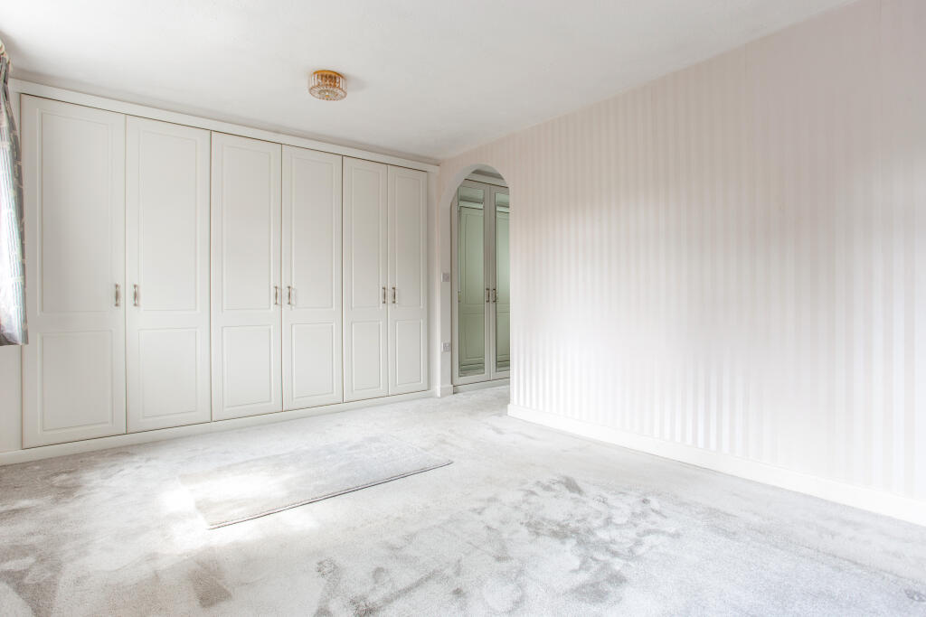 Additional image 15 of Harestone Valley Road, Caterham, CR3