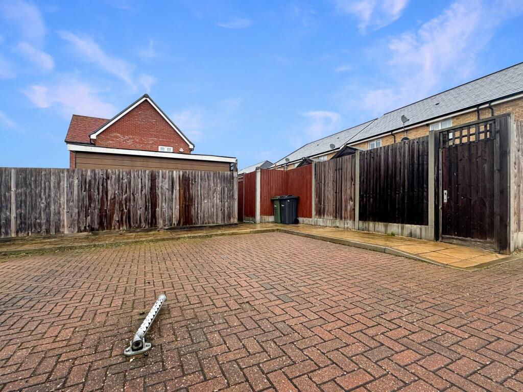 Additional image 11 of Bamboo Crescent, Braintree, CM7