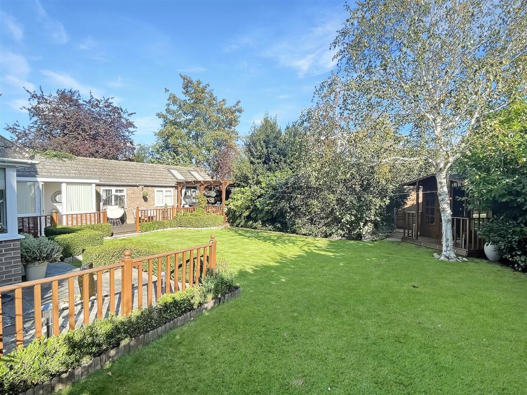 Additional image 19 of Fairhaven Avenue, West Mersea,