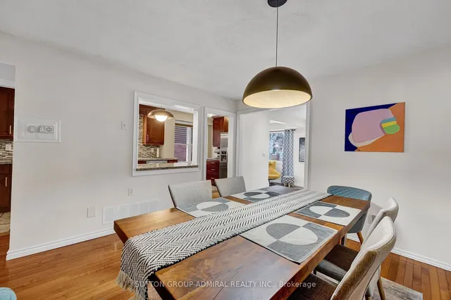 Additional image 12 of 52 GARDEN Ave