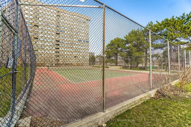 Additional image 30 of 451 The West Mall Dr Unit 1212