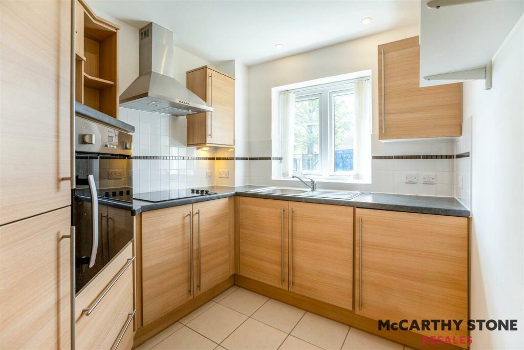 Additional image 18 of Limpsfield Road, South Croydon