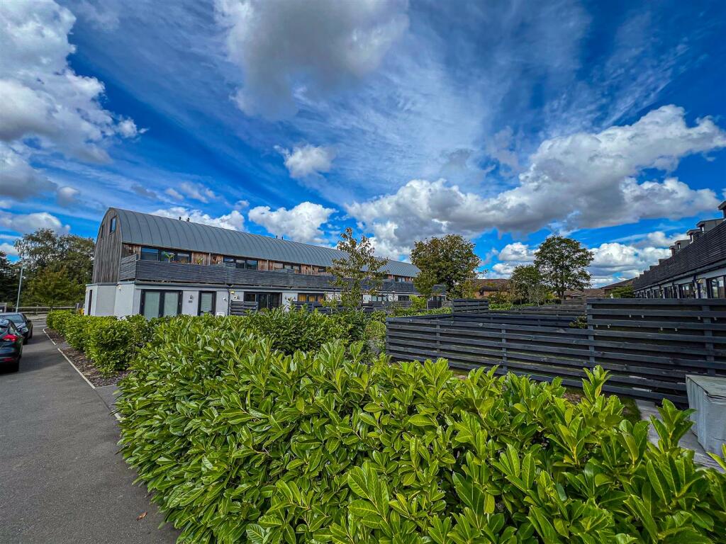 Additional image 12 of Shrubland Road, Mistley