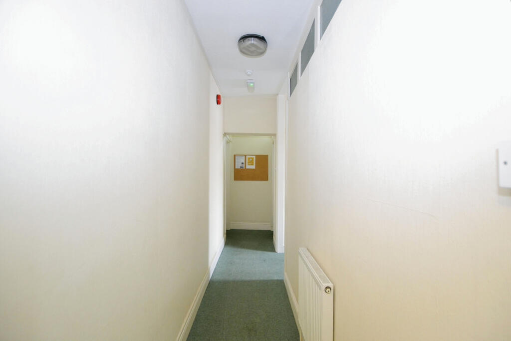 Additional image 12 of Carnarvon Road, CO15