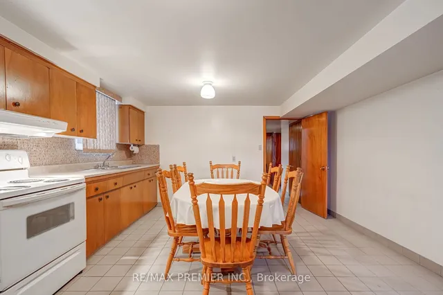 Additional image 27 of 45 Debby Crt