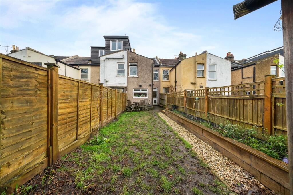 Additional image 14 of Gloucester Road, Croydon