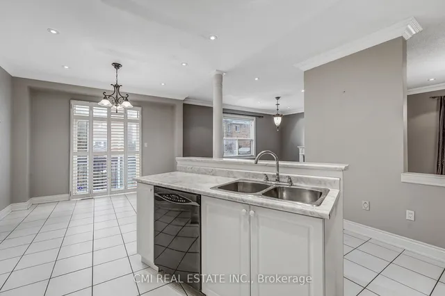 Additional image 17 of 54 Rockstep Crt