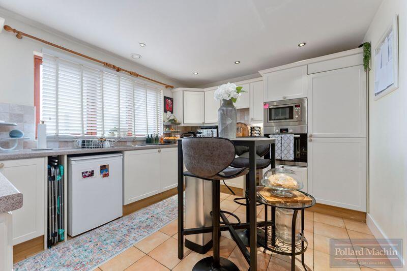 Additional image 4 of Copthorne Rise, Sanderstead