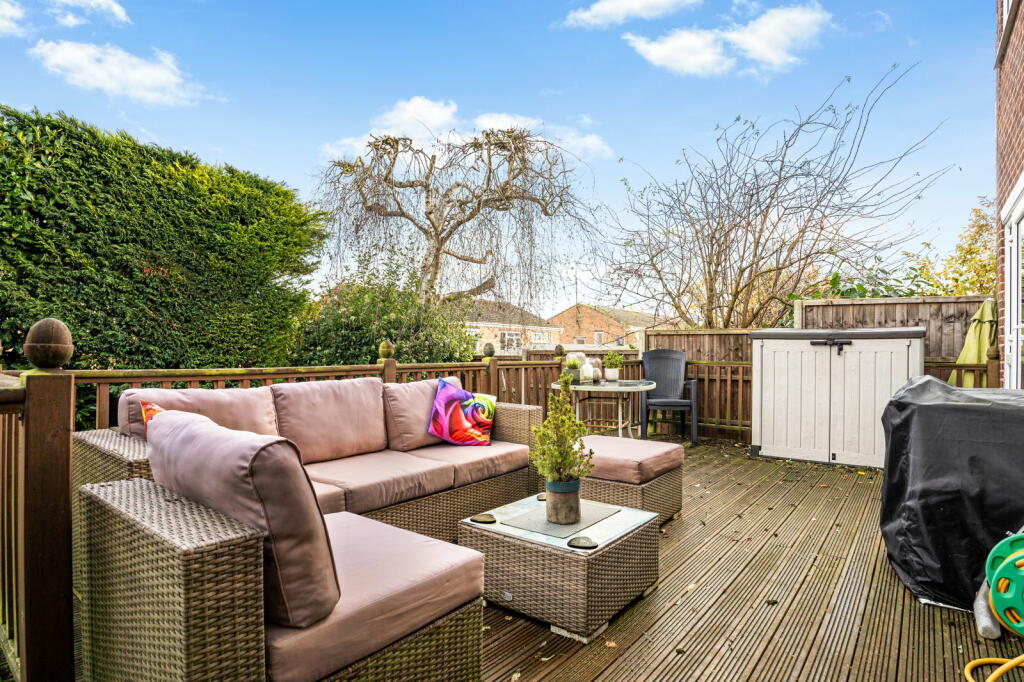 Additional image 21 of The Crest, Sawbridgeworth, CM21